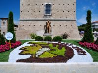 “Cervia Città Giardino” sboccia in omaggio a Dante