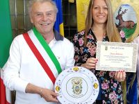 Il Sindaco Massimo Medri ha incontrato la scrittrice cervese Chiara Albertini