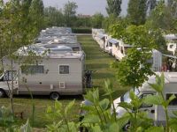 Area attrezzata camper a Pinarella.