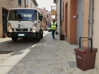 Raccolta differenziata porta a porta a Milano Marittima